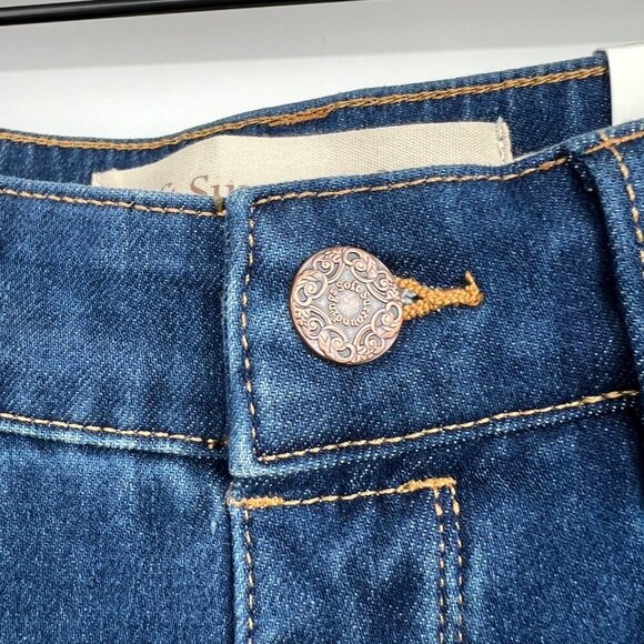 NWT Soft Surroundings Ultimate Denim Pull On Relaxed Short ultimate denim woman’ - Picture 4 of 12